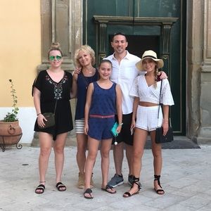 Meet your Posher, Lori